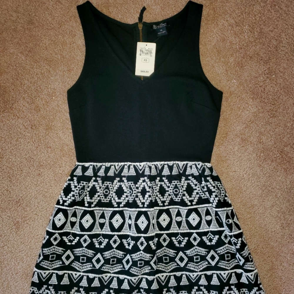 NWT Lucky Brand dress, black/white stitched design, XS